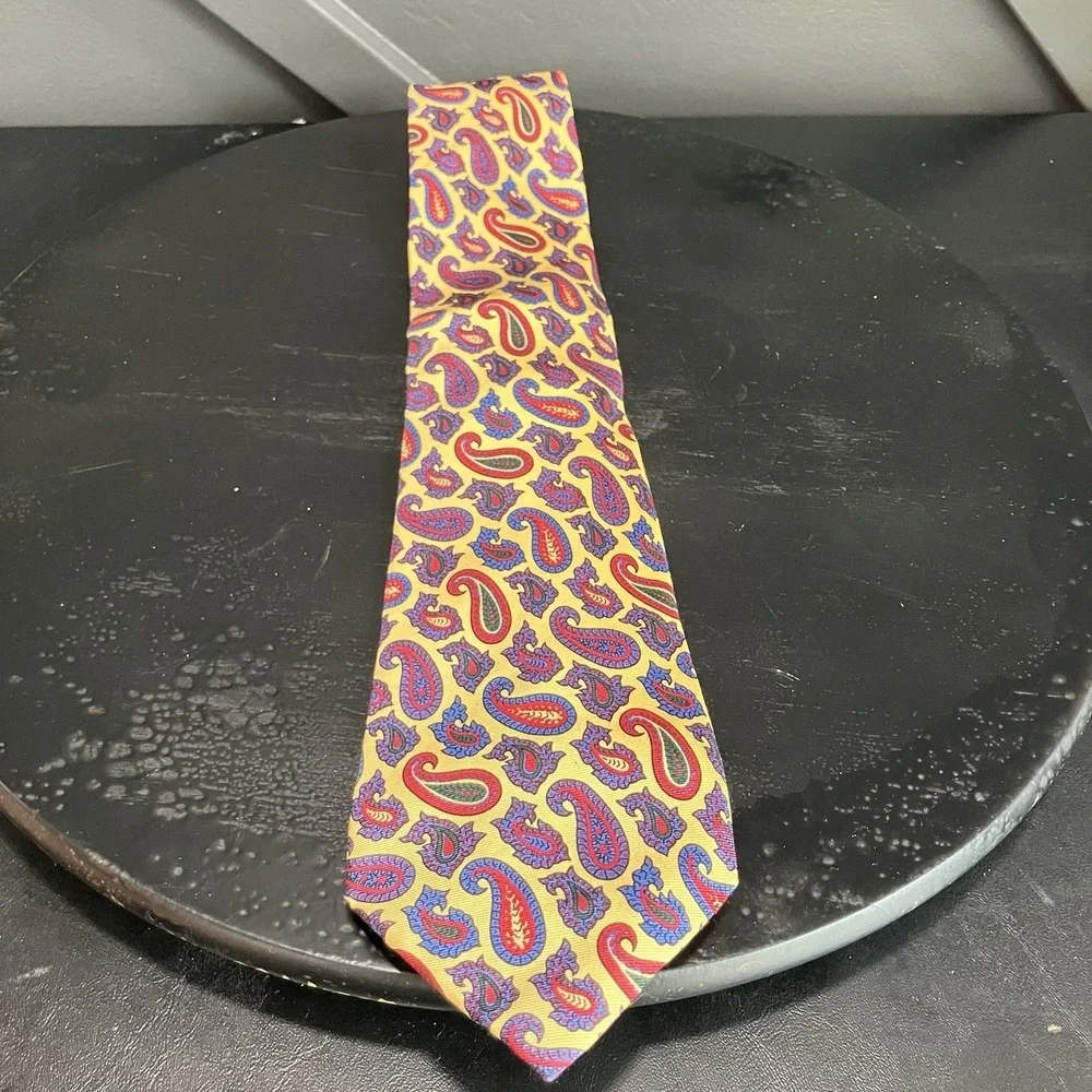 Lauren Ralph Lauren Handmade Silk Necktie Gold Blue Red Paisley Classic Vintage
